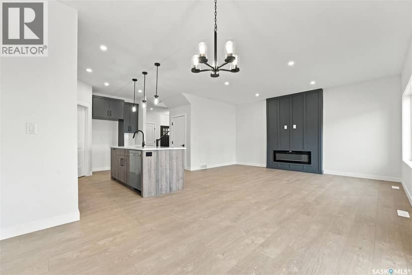 247 Doran WAY — photo 17 of 40