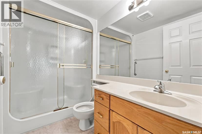 103 303 Pinehouse DRIVE — photo 13 of 40