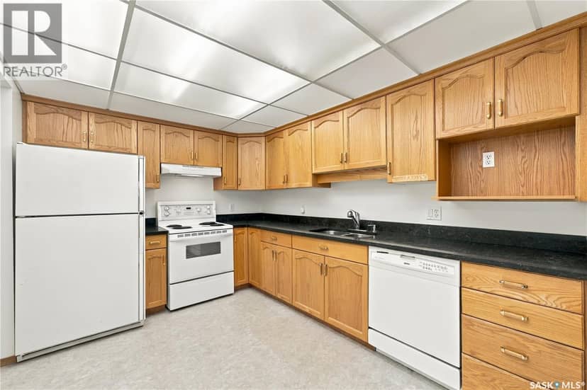 103 303 Pinehouse DRIVE, Saskatoon, photo 2