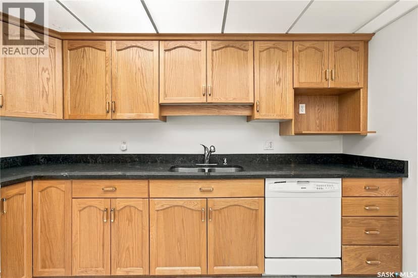 103 303 Pinehouse DRIVE, Saskatoon, photo 3