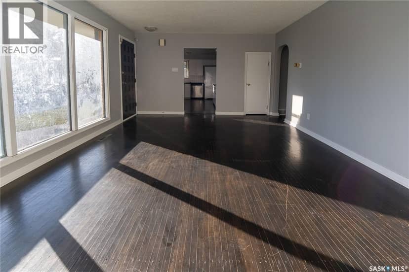 607 Q Avenue N, Saskatoon, photo 8