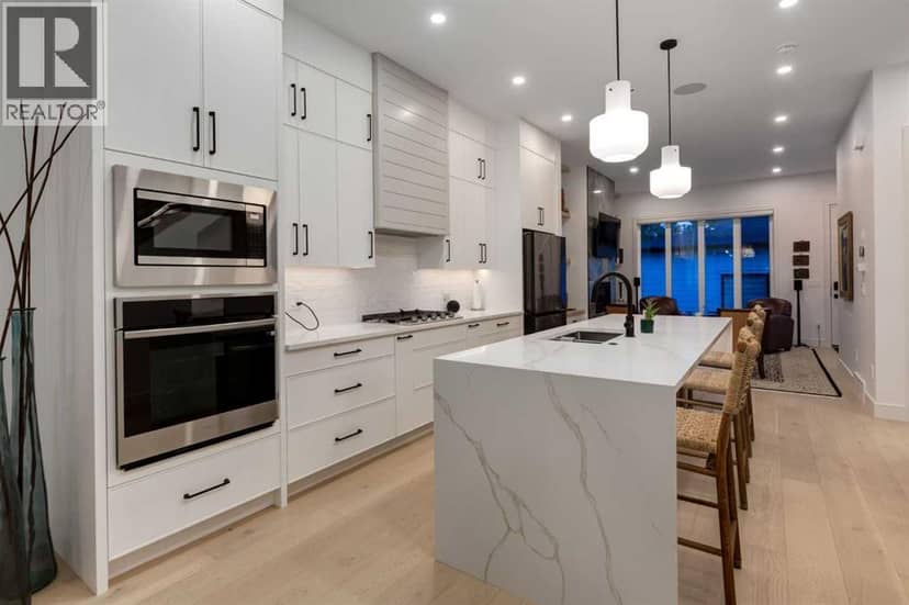 3719 2 Avenue SW, Calgary, photo 5