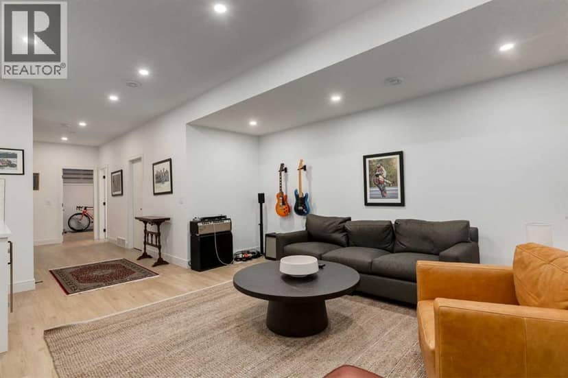 3719 2 Avenue SW — photo 32 of 39