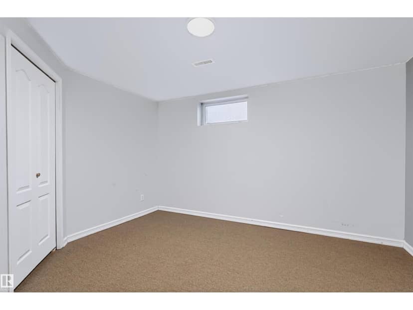 4504 43B AV — photo 33 of 40