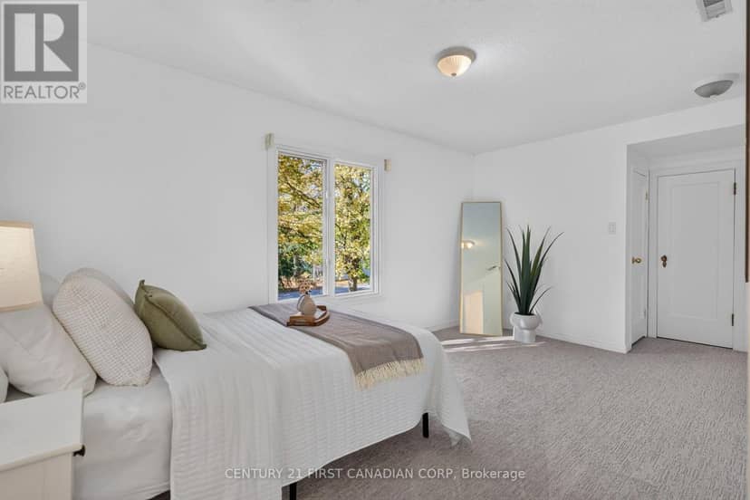 12 Charles Street — photo 19 of 40