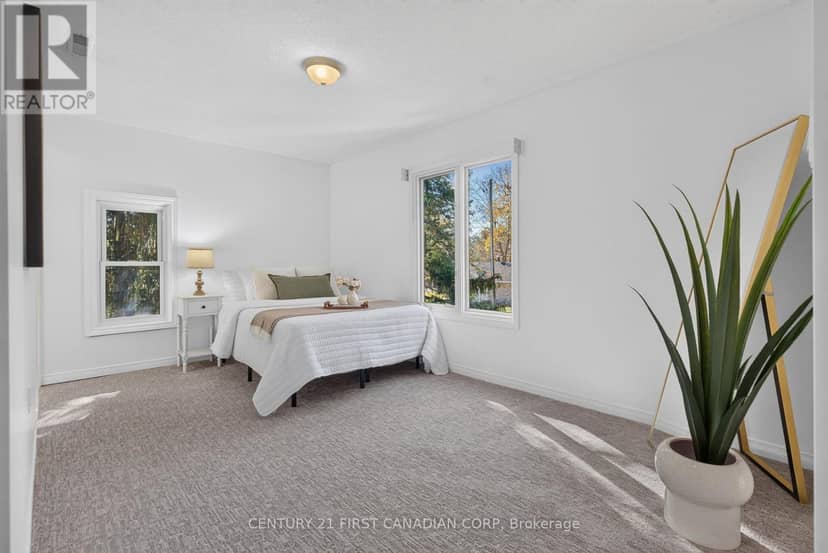 12 Charles Street — photo 20 of 40