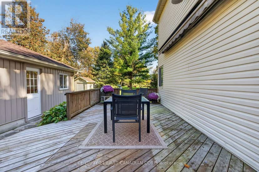 12 Charles Street — photo 37 of 40
