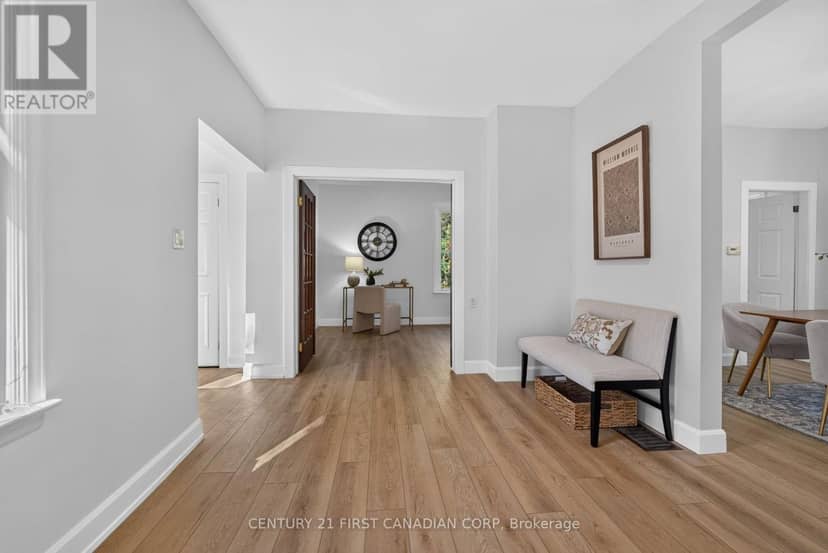 12 Charles Street, Middlesex Centre, photo 7