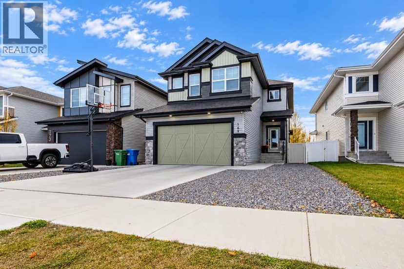 169 Emerald Drive, Red Deer, photo 2