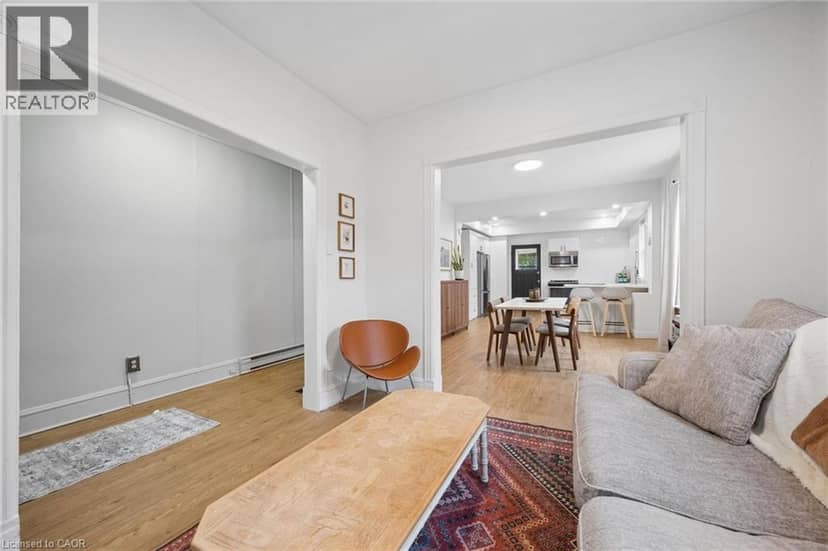 29 VICTORIA Avenue — photo 9 of 39