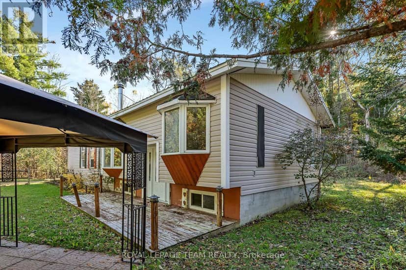 641 Harper Road, Tay Valley, photo 3