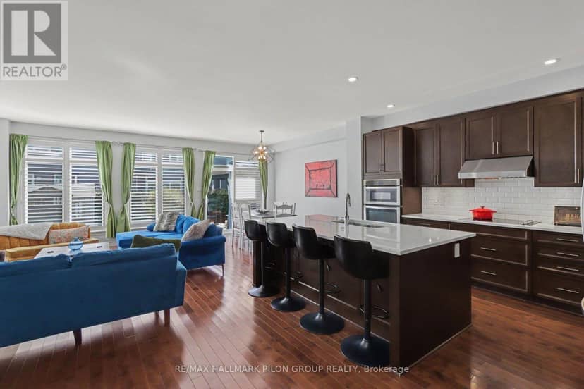 557 Silverbell Crescent, Ottawa, photo 2