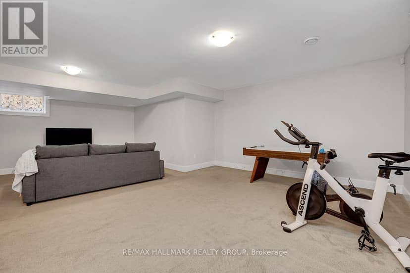 46 Hurdis Way — photo 36 of 39