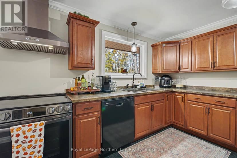 23 Springdale Drive — photo 19 of 40