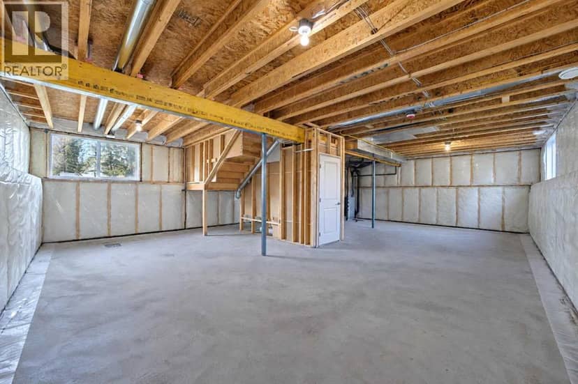5518 52 Street — photo 27 of 31