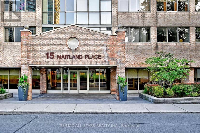 2112 - 15 Maitland Place, Toronto, photo 2