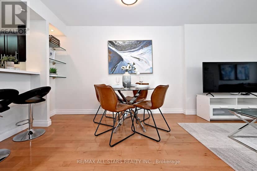 2112 - 15 Maitland Place, Toronto, photo 8