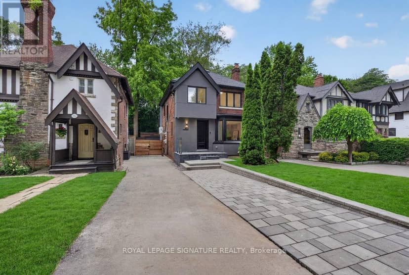 217 Chaplin Crescent, Toronto, photo 2