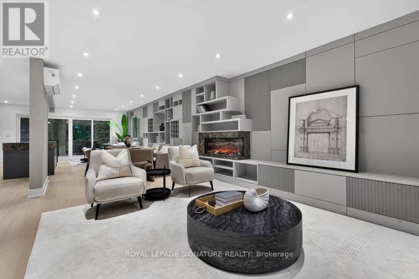 217 Chaplin Crescent, Toronto, photo 8