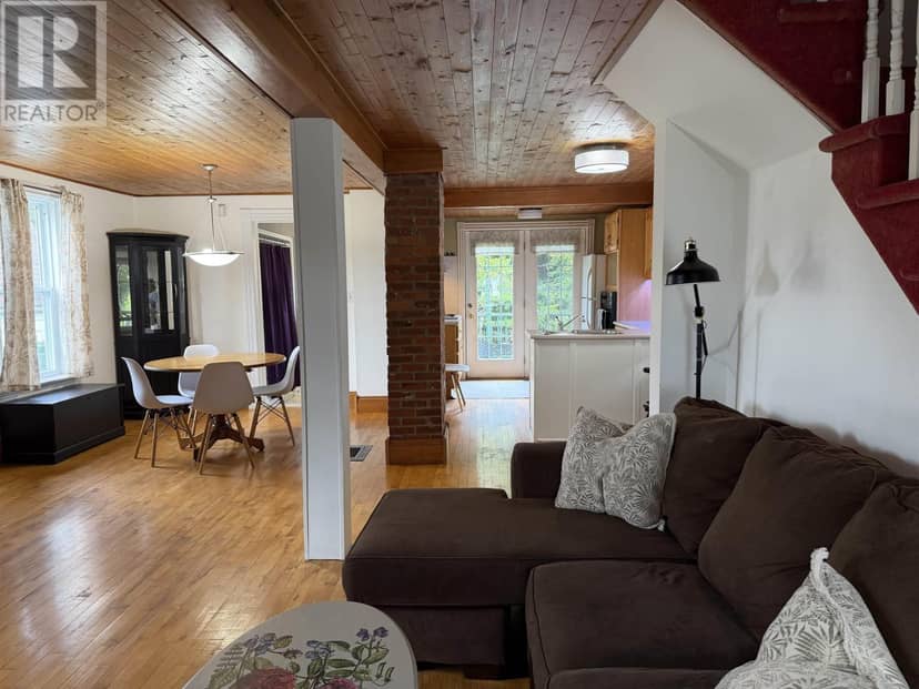 69 Alice Street — photo 3 of 29