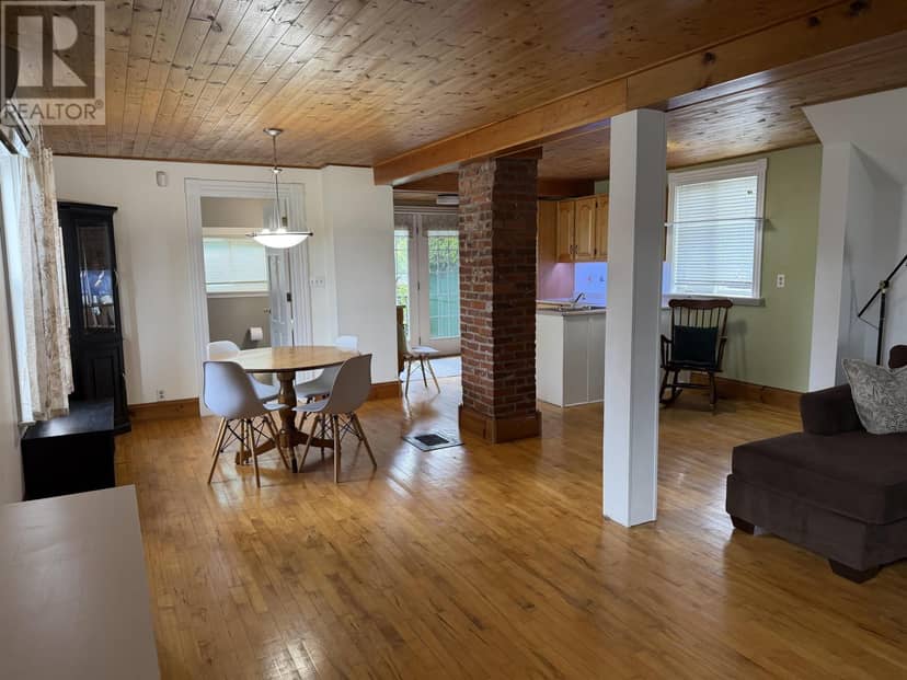 69 Alice Street — photo 5 of 29