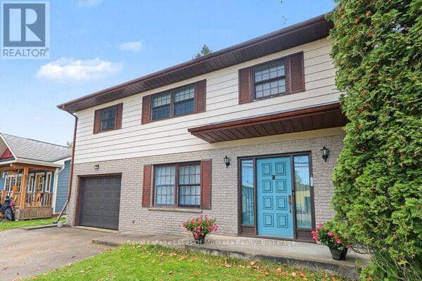 13 East Road, Lake of Bays, photo 2