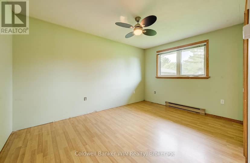 392172 Grey Road 109 — photo 10 of 40