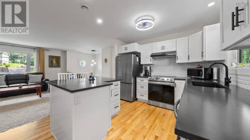 26 Bridge Street — photo 9 of 37