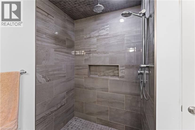 375 MITCHELL Road S Unit# 61 — photo 17 of 31