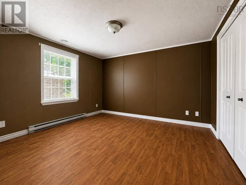 28 Bendix Street — photo 17 of 17