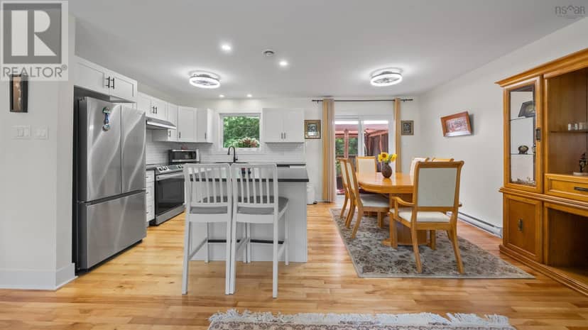 26 Bridge Street — photo 7 of 37