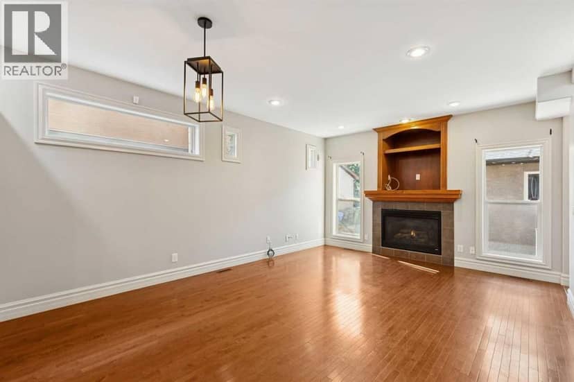 2, 133 12 Avenue NW — photo 9 of 26