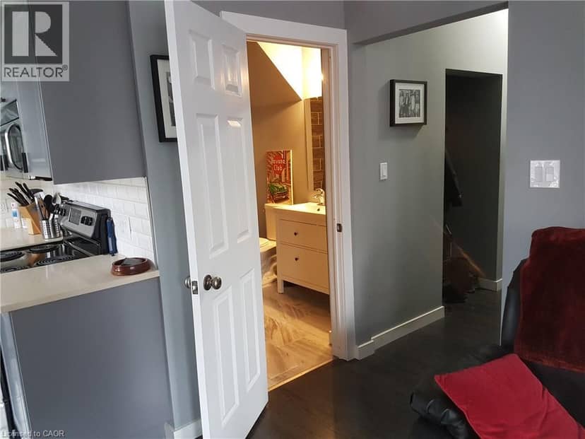 114 CHURCH Street — photo 17 of 40