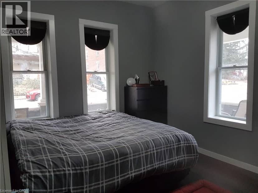 114 CHURCH Street — photo 18 of 40