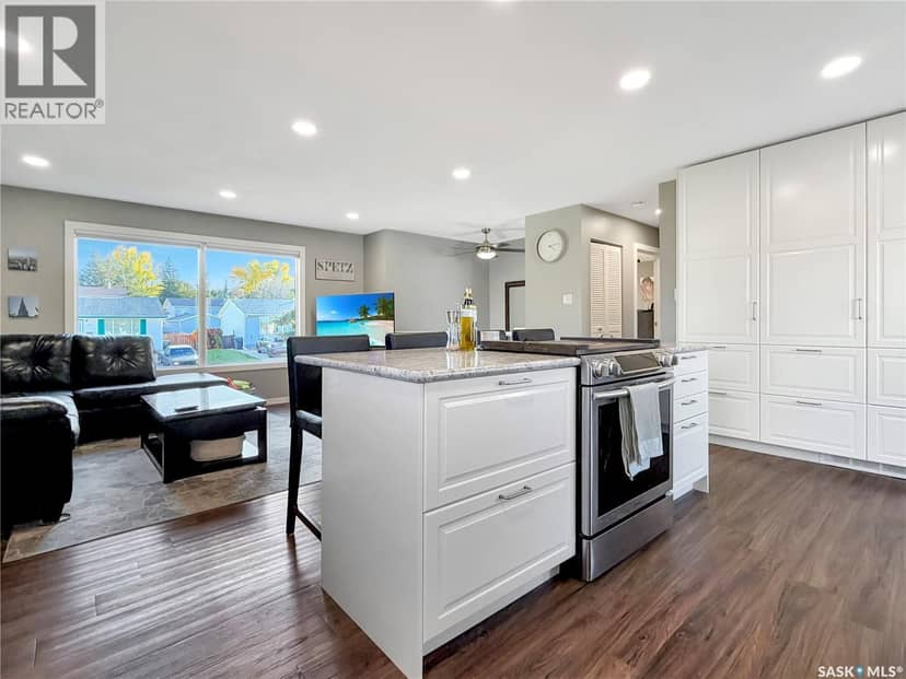 23 Weaver CRESCENT — photo 9 of 40