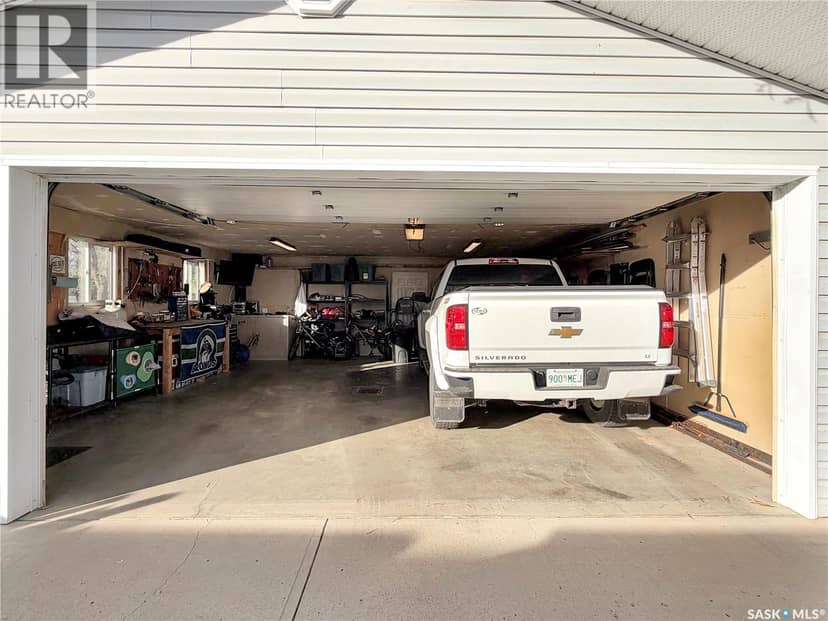 23 Weaver CRESCENT — photo 34 of 40