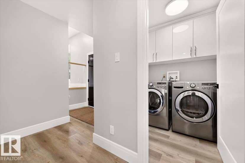 10912 34A AV NW — photo 36 of 40