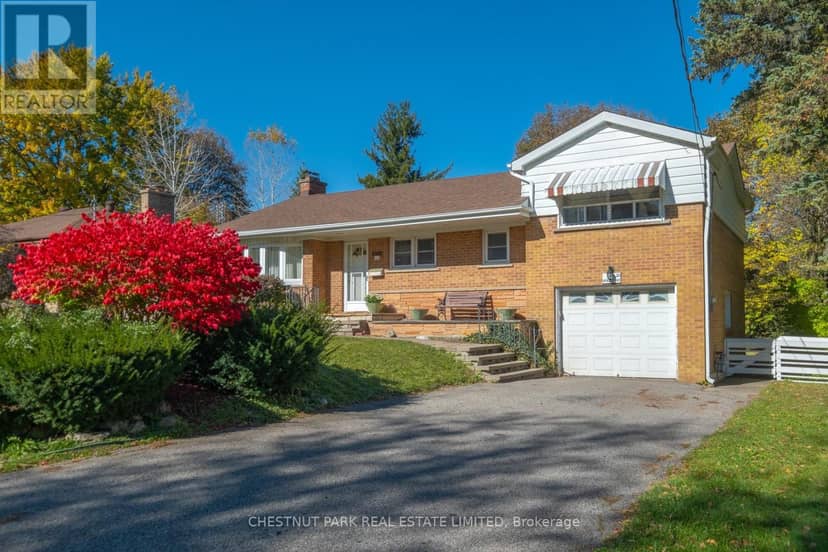 20 Strathroy Crescent, Markham, photo 2