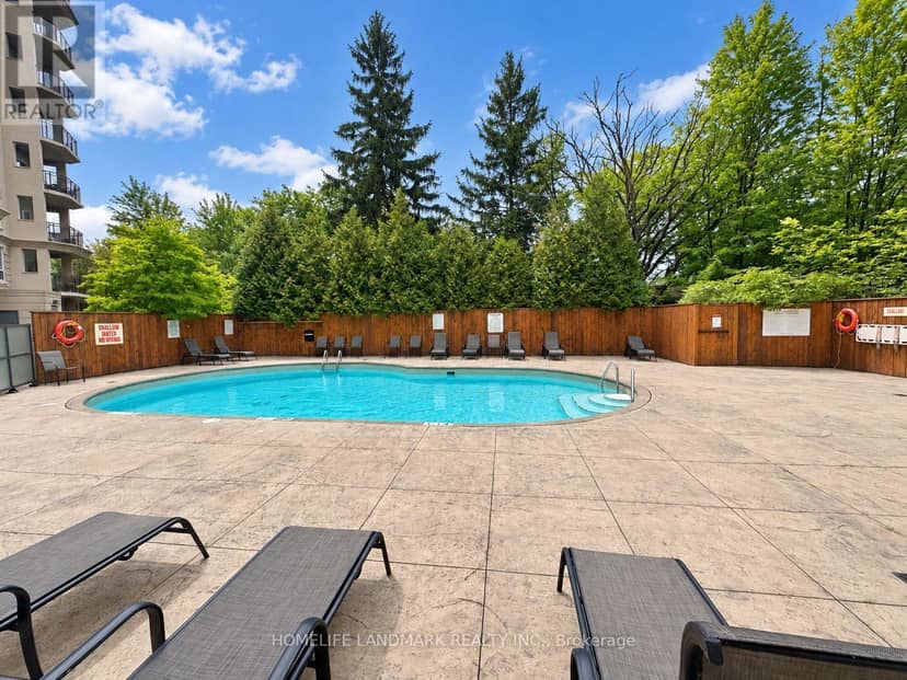 512 - 8 Maison Parc Court — photo 17 of 20