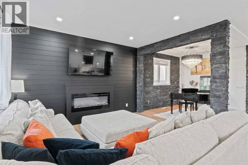 818 Edgefield Street — photo 15 of 40