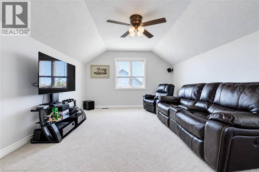 28 GREEN Street — photo 29 of 40