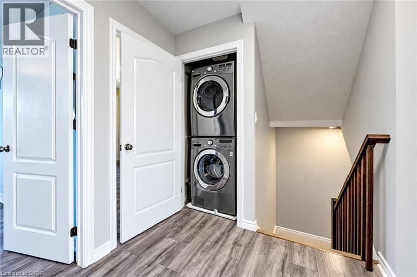 28 GREEN Street — photo 19 of 40