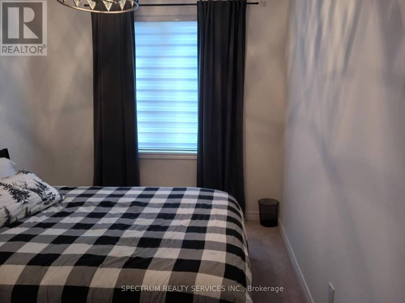64 Regina Boulevard — photo 17 of 24