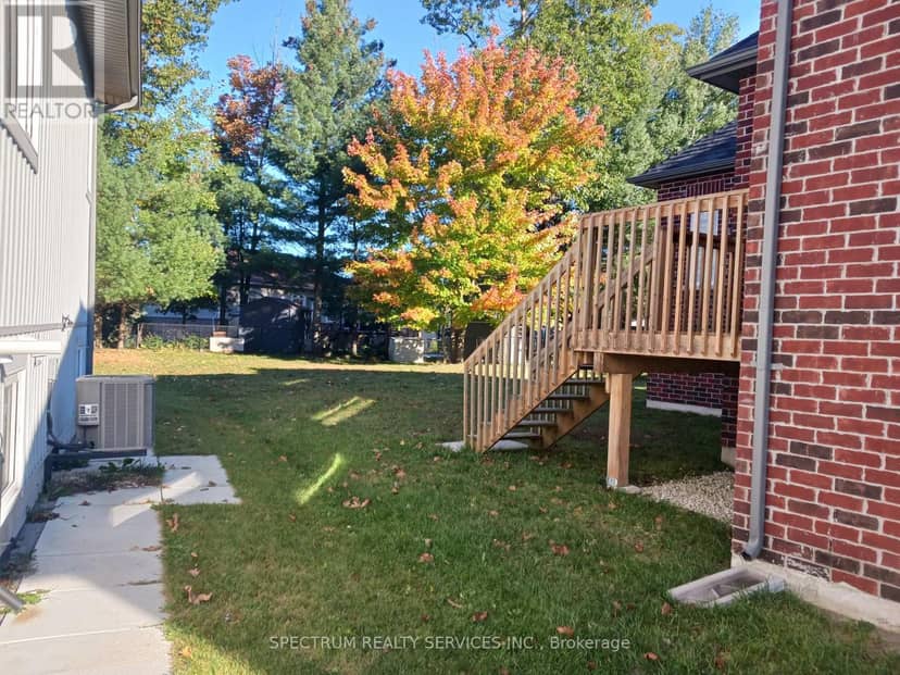 64 Regina Boulevard — photo 23 of 24