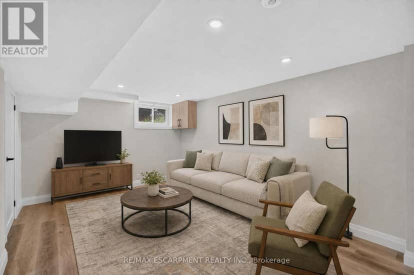 3028 Eva Drive — photo 32 of 40