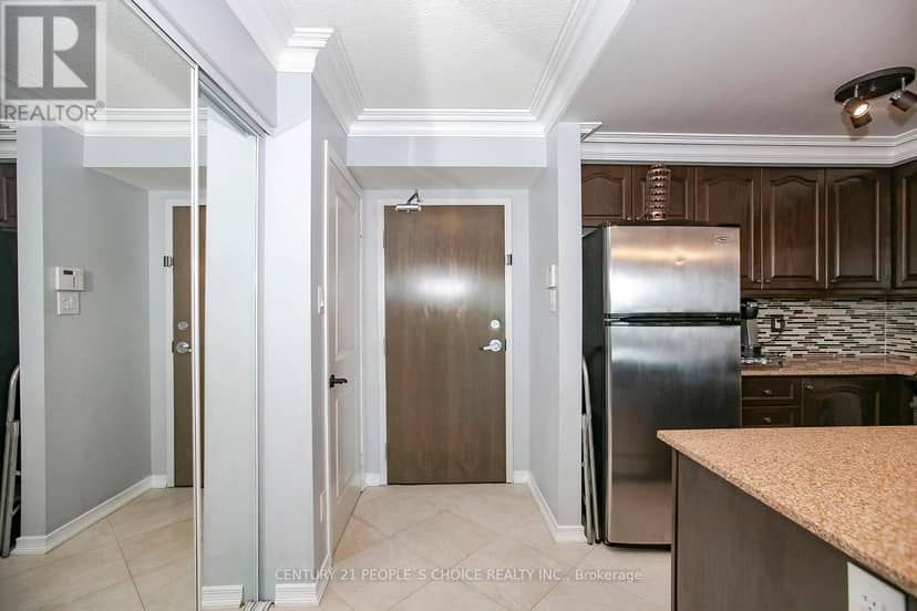 1512 - 9 George Street — photo 10 of 40