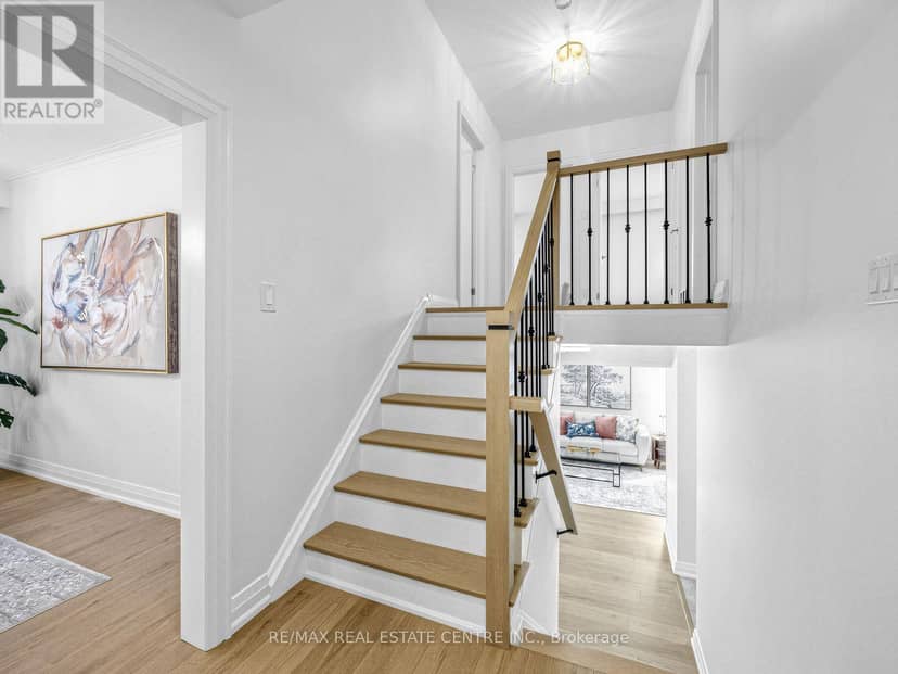 2362 Denise Road — photo 16 of 31