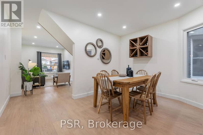 1045 Ossington Avenue — photo 10 of 40
