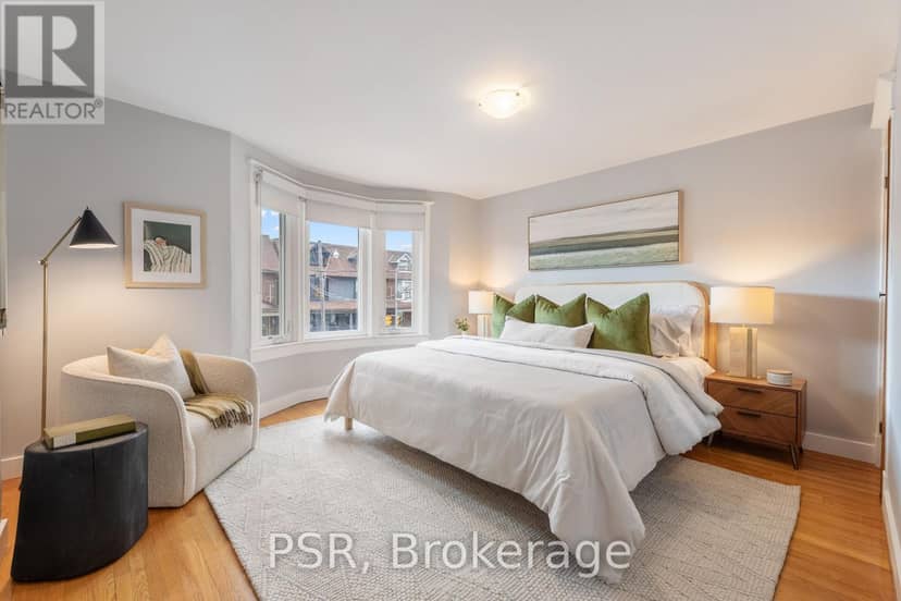 1045 Ossington Avenue — photo 17 of 40