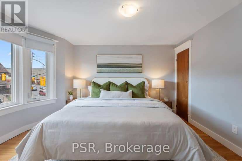 1045 Ossington Avenue — photo 18 of 40